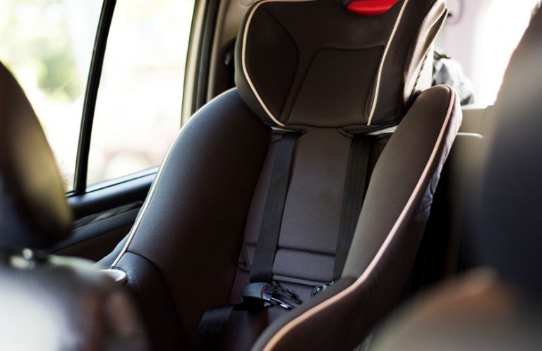 Mejores sillas de coche i-Size para bebés y niños